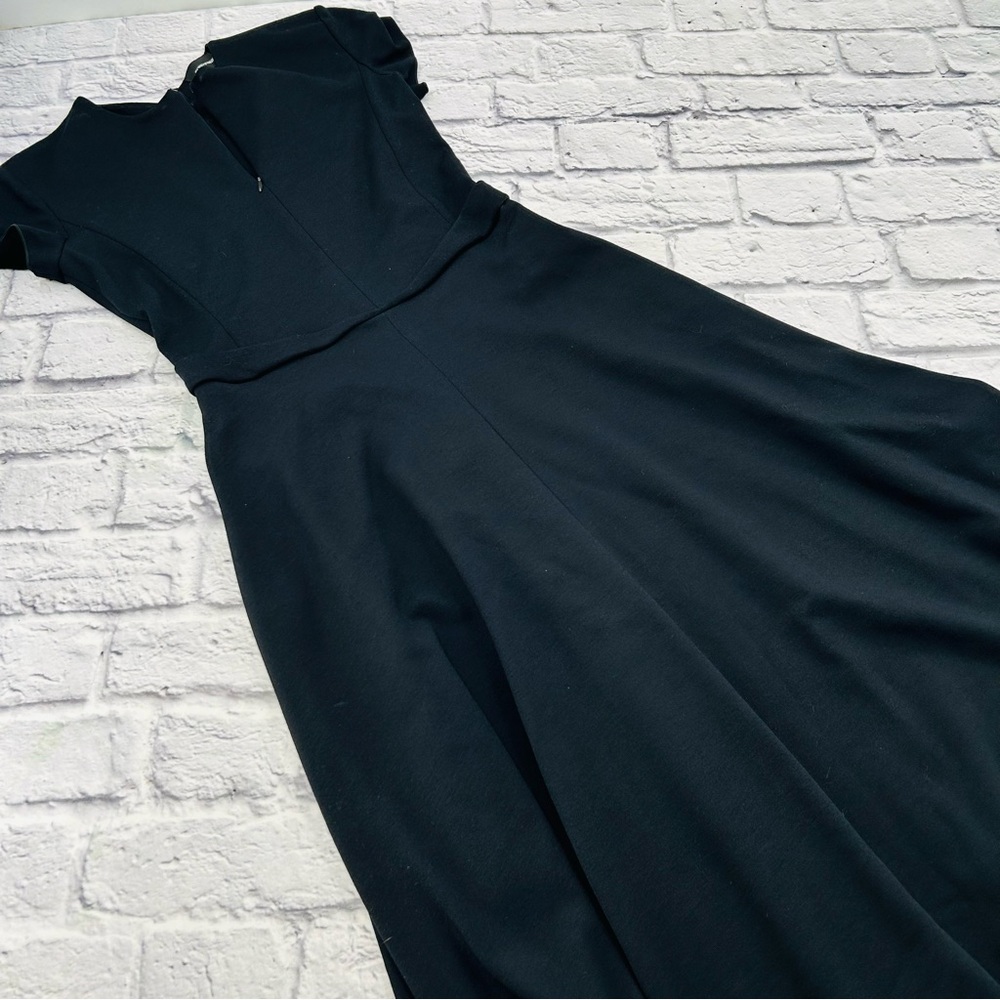 NWT Emporio Armani 42 / 6 Classic Black Cap Sleeve Midi Dress Elegant Cocktail